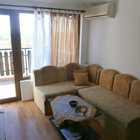 Sunny House Апартаменты Солнечный берег